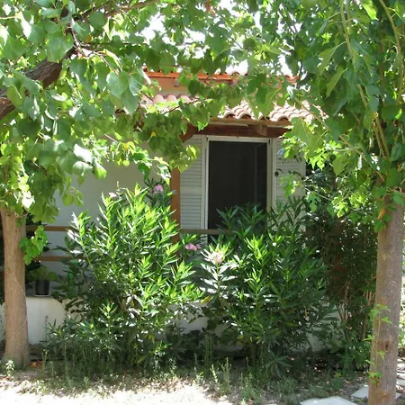 Nikos Feriehus